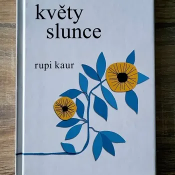 Květy a slunce - rupi kaur